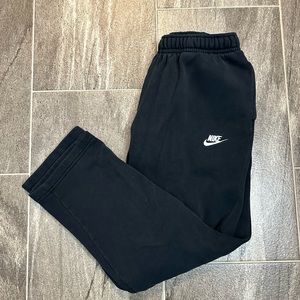 Men’s Nike Black Straight-Leg Sweatpants